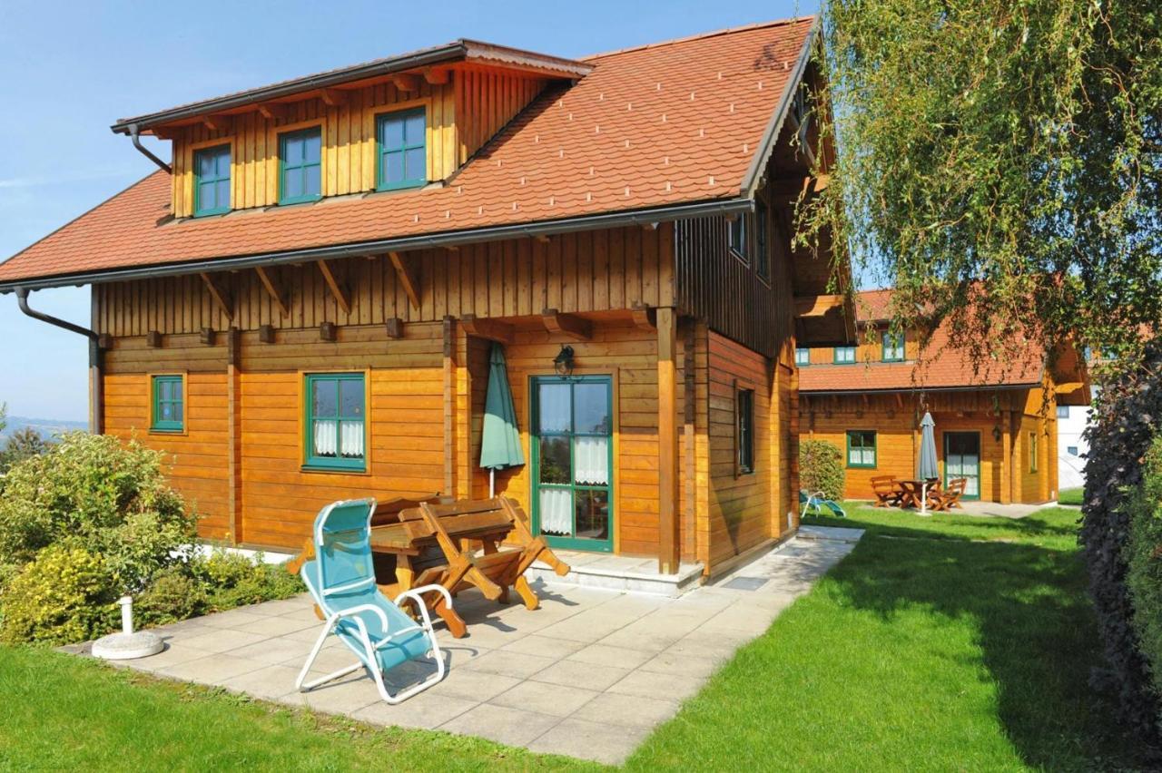 Holiday Village, Schlierbach Exterior foto